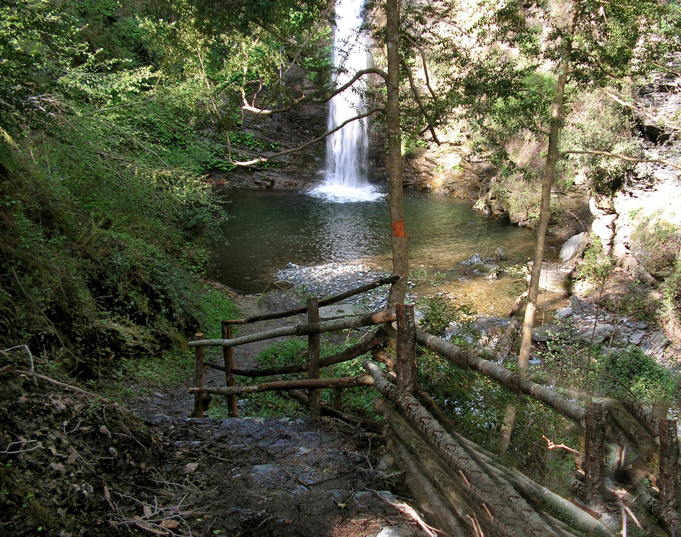 La cascade de la Struccia à Carchetu-Brusticu