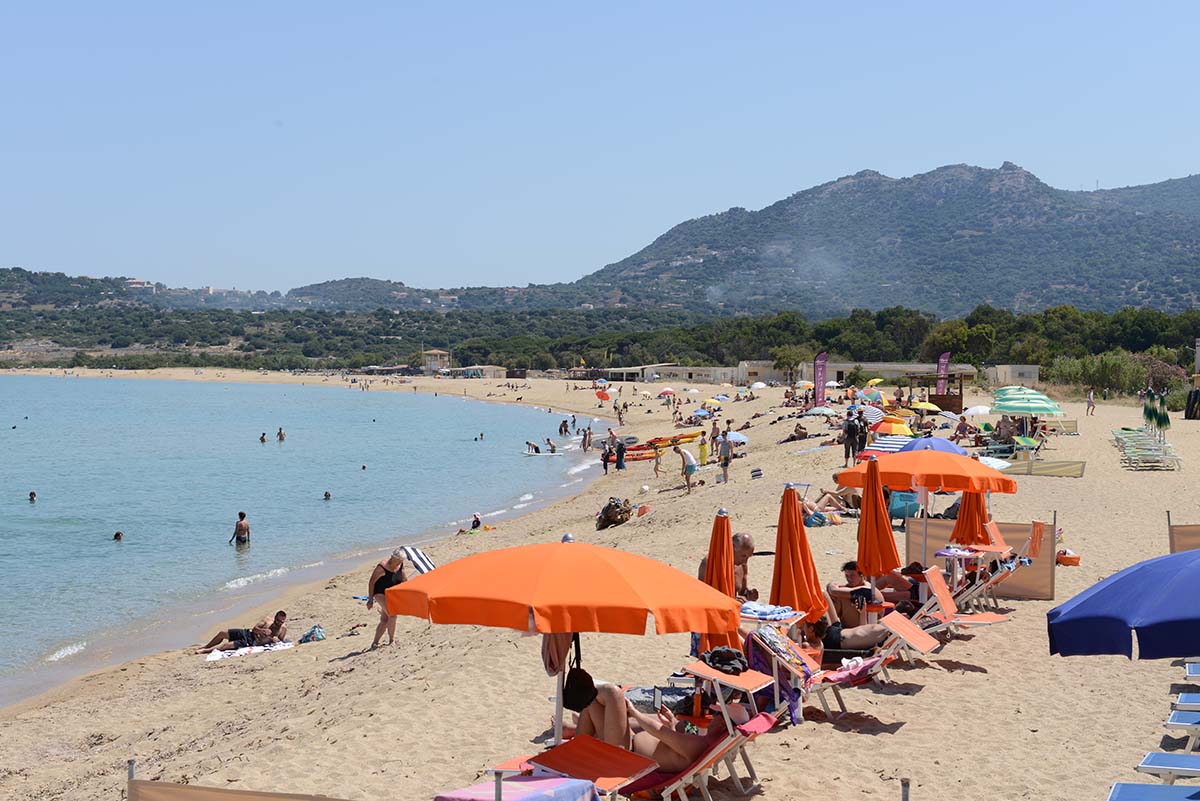 Algajola, Aregno, tout pour plaire aux surfers