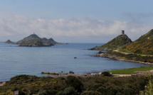 Ajaccio : hors du temps le long de la presqu’île de la Parata