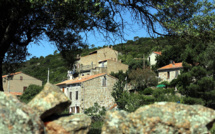 Borivoli prolonge son hameau vers Bitalza
