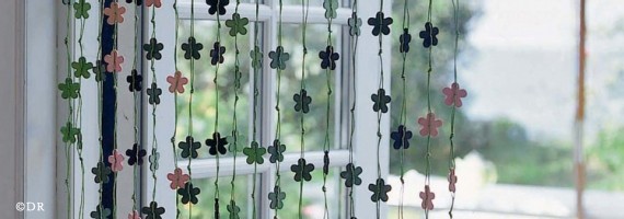 | RIDEAUX PORTIERES, JEU D'INTERIEUR EXTERIEUR