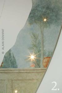 VÉRONIQUE MOURIER RENAULT, ILLUSIONNISTE DE L'ESPACE