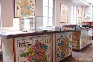 | DEYROLLE, LA MAISON D'HISTOIRES NATURELLES