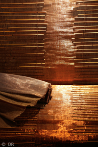 | SOUMIYA JALAL MIKOU, CONTEUSE DE TEXTILE