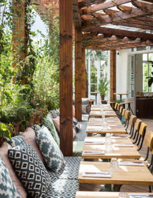 5 terrasses pour profiter du printemps et de l'été à Paris 5 terrasses pour profiter du printemps et de l'été à Paris