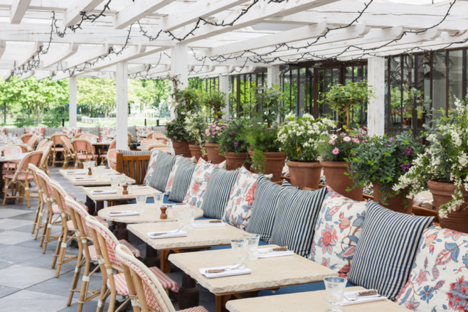 L’île inaugure sa nouvelle terrasse sur l'Ile Saint Germain L’île inaugure sa nouvelle terrasse sur l'Ile Saint Germain
