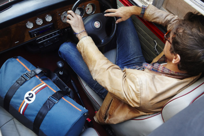 Entre 2 Rétros, un trait d'union entre mode et automobile Entre 2 Rétros, un trait d'union entre mode et automobile