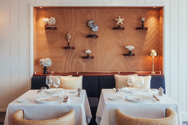 Ciro’s la nouvelle table gastronomique marine sur la plage de l'Hermitage