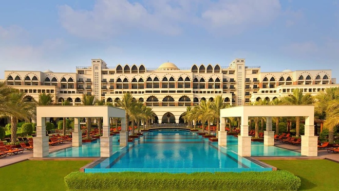 Jumeirah Zabeel Saray : un été placé sous le signe du luxe et du raffinement ! Jumeirah Zabeel Saray : un été placé sous le signe du luxe et du raffinement !