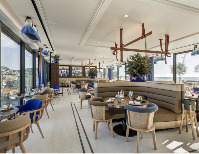 Nouveau spot ensoleillé de la Côte d'Azur : Taulissa le rooftop chic et branché Nouveau spot ensoleillé de la Côte d'Azur : Taulissa le rooftop chic et branché