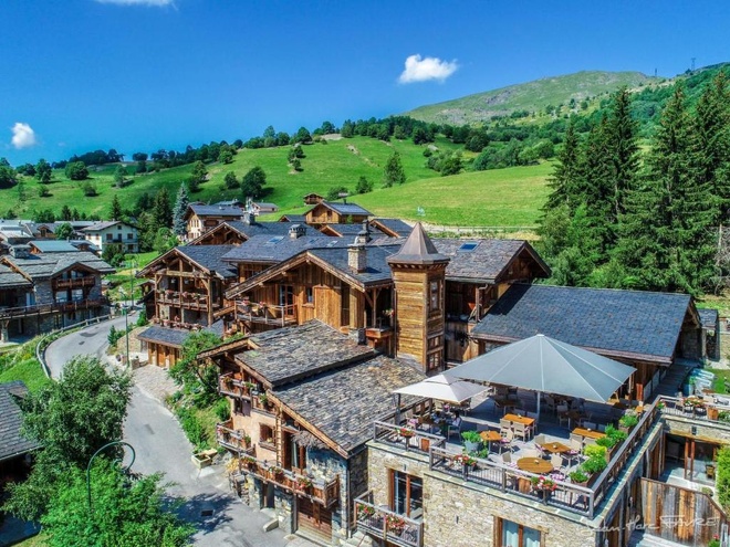 Hôtel à la montagne pour se ressourcer pendant l'été : Relais & Châteaux La Bouitte Hôtel à la montagne pour se ressourcer pendant l'été : Relais & Châteaux La Bouitte