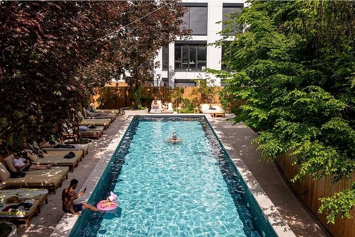 Les piscines extérieures des MOB Hotels font leur retour !