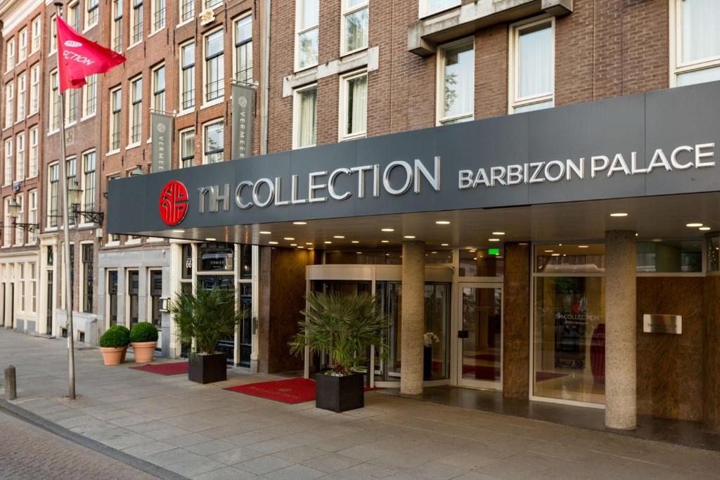 NH Collection Amsterdam Barbizon Palace : visite à pied pour les 750 ans d’Amsterdam