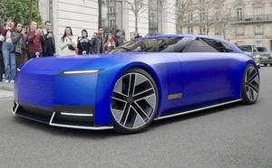 Jaguar Land Rover reporte le lancement de ses modèles électriques