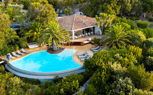 Hôtel Cala di Greco : L'élégance discrète d'un écrin corse à Bonifacio