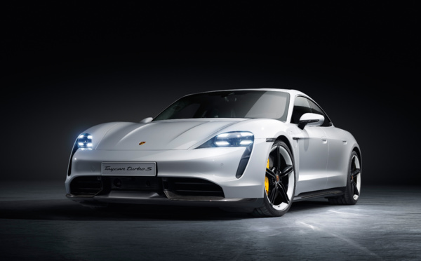 Porsche dévoile officiellement la Taycan