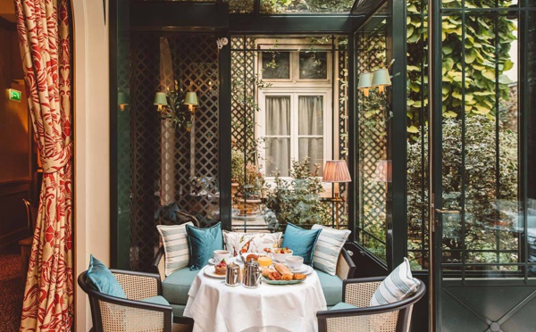 Offres d'escapades romantiques dans des hôtels parisiens : Saint-Valentin 2022