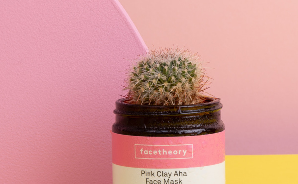 FACETHEORY : un packaging cosmétique qui pense au futur