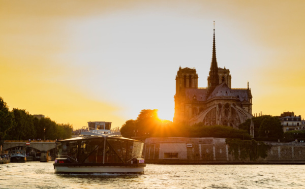 La Compagnie des Bateaux Mouches a une nouvelle carte pour ses croisières