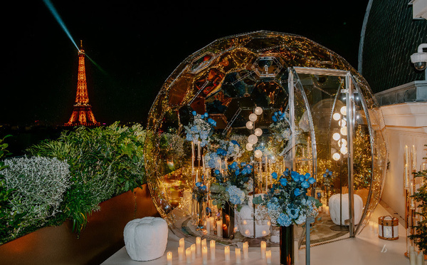 Le Peninsula Paris et Roche Bobois présentent deux refuges d'hiver sur les toits de Paris