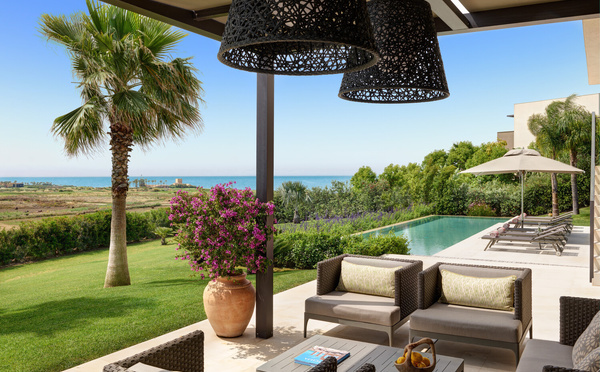 Avis aux amateurs de couchers de soleil, les villas privées Rocco Forte rouvrent pour la saison