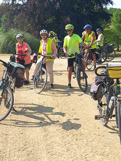 LA MAYENNE, UN VOYAGE INATTENDU... À BICYCLETTE...