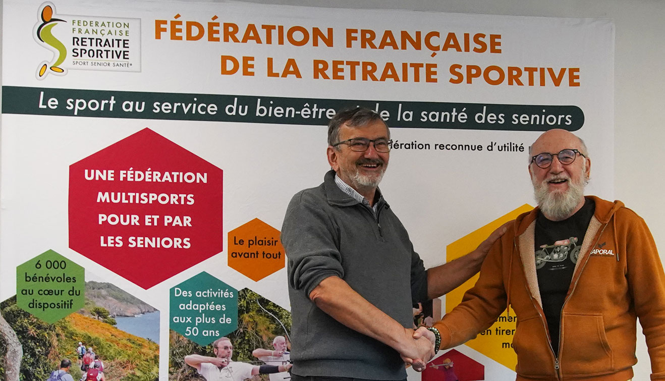 Passage de témoin entre Jean-Pierre Maurige (à droite) et Denis Roussier
