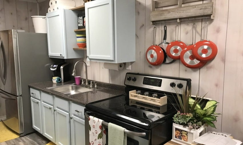 Une maison tout confort à l’intérieur d’un container