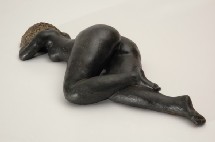 Callipyge 3 ; terre cuite patinée ; h 7 X37 X 15 cm