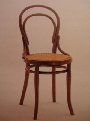 Histoire de la chaise ou la bonne assise du design