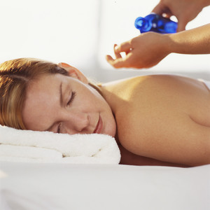Le massage suédois, techniques de base
