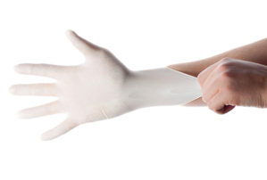 Des gants en vinyle ou nitrile pour prévenir les risques