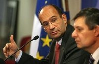 Le ministre du Budget et de la et le secrétaire d'Etat aux Affaires européennes Jean-Pierre Jouyet, le 6 novembre 2007 à Bruxelles