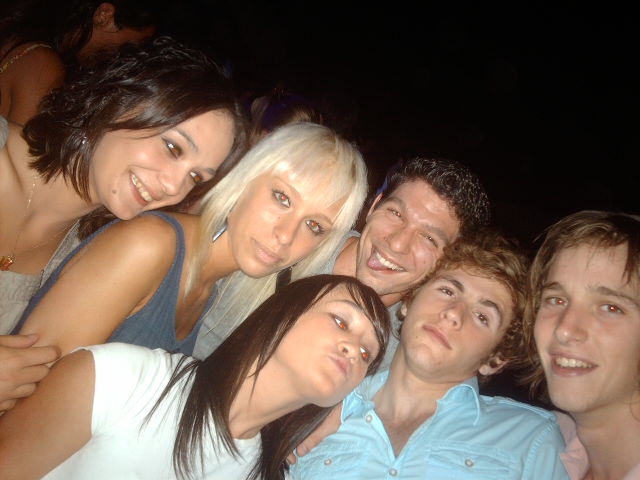 gal-339577.jpg gal-339577.jpg