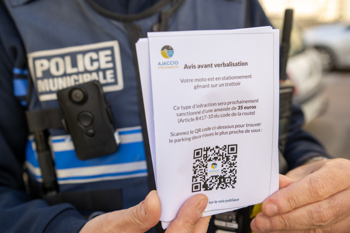 Stationnement des deux-roues en centre-ville : plus d’offres de stationnement pour moins d’incivilités Stationnement des deux-roues en centre-ville : plus d’offres de stationnement pour moins d’incivilités