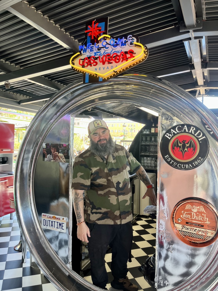 Julien Losada Fredenucci gérant du 427 American Restaurant Julien Losada Fredenucci gérant du 427 American Restaurant