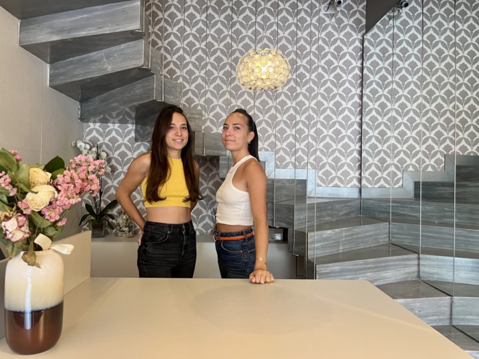 Pauline et Hélène Marcaggi, gérantes de la boutique Douze'M Pauline et Hélène Marcaggi, gérantes de la boutique Douze'M