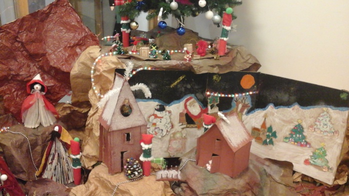 Activités de Noël durant les temps d'accueils périscolaires Activités de Noël durant les temps d'accueils périscolaires