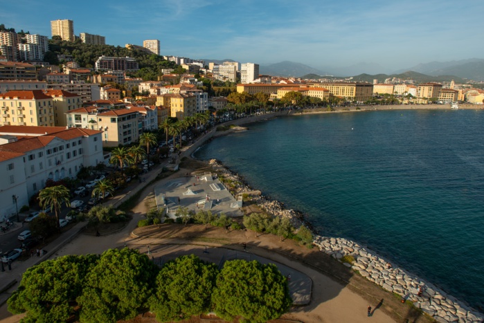 Pourquoi le Pays ajaccien doit-il devenir une métropole ? Pourquoi le Pays ajaccien doit-il devenir une métropole ?