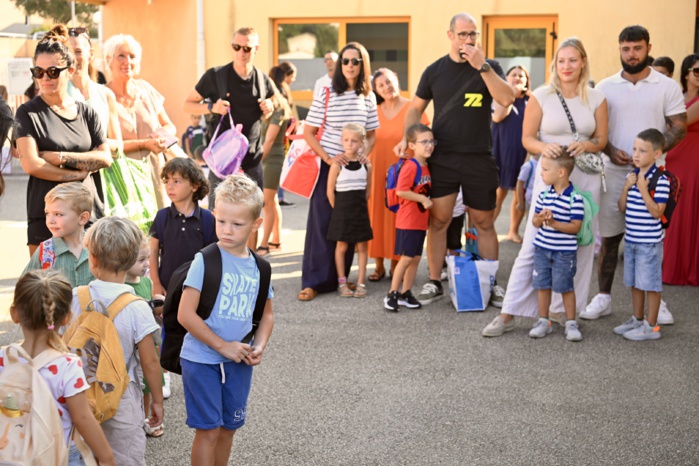Rentrée scolaire 2024-2025, une rentrée sous le signe de la réussite scolaire Rentrée scolaire 2024-2025, une rentrée sous le signe de la réussite scolaire