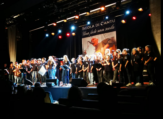 "A scola di cantu di Natale Luciani" pà a festa di a lingua corsa in Aiacciu