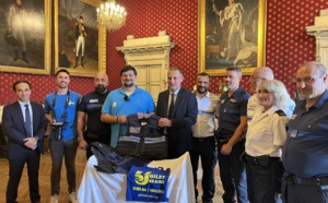 La police municipale et intercommunale font un don de gilets pare-balles pour les civils en Ukraine