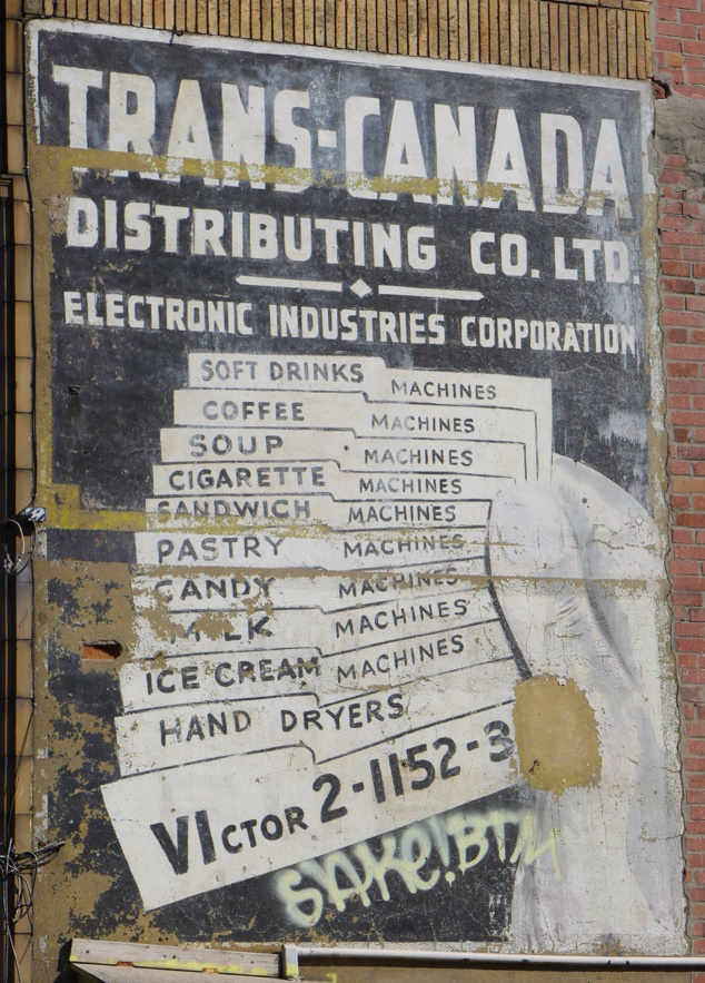 Cette enseigne va bientôt disparaître ! Cette enseigne va bientôt disparaître !