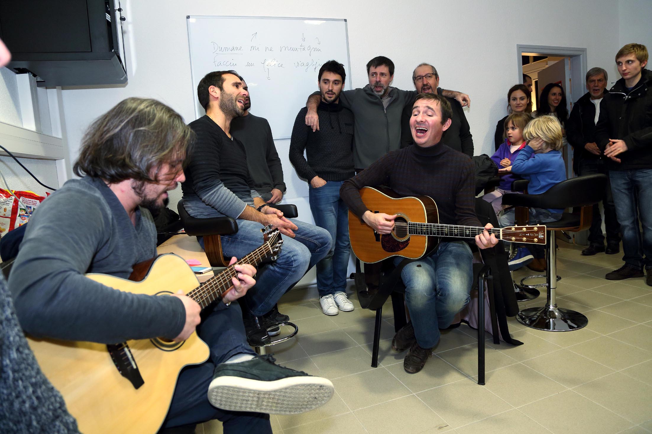 NATALE di PRATICALINGUA