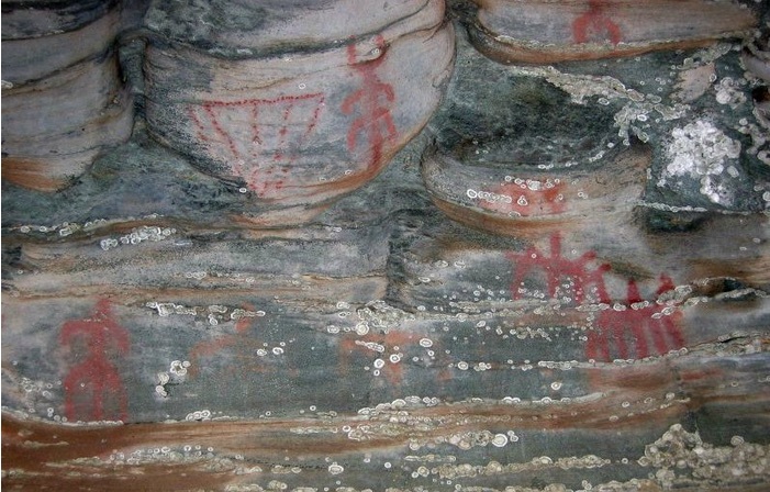 STORIA DI CORSICA - LOCHI : 1959, scuperta di a grotta scritta d'Olmeta di Capicorsu