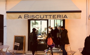 I ciucci impàstanu : A SALVIATA