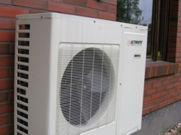 Pompe à chaleur © Wikicommons / Ppntori Pompe à chaleur © Wikicommons / Ppntori