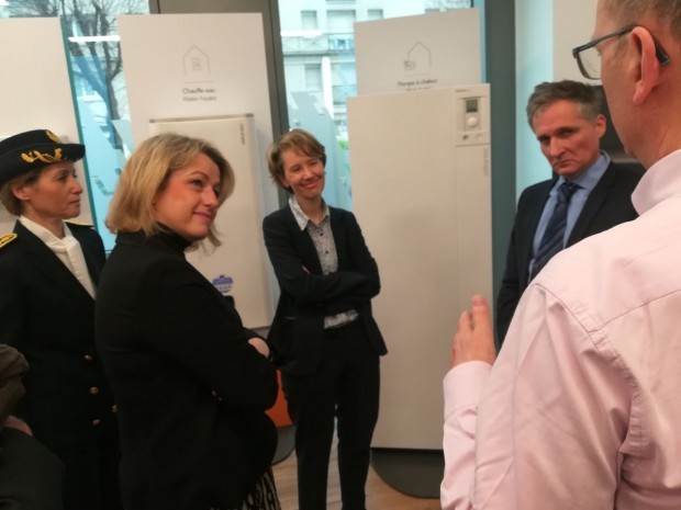 La ministre de la Transition écologique a visité, le 15 mars 2022, les locaux du groupe Atlantic, à Arcueil (Val-de-Marne). © F.L. pour Batiactu La ministre de la Transition écologique a visité, le 15 mars 2022, les locaux du groupe Atlantic, à Arcueil (Val-de-Marne). © F.L. pour Batiactu