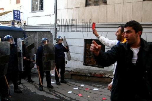 Mache du RCD interdit le 22 janvier 2011 à Alger