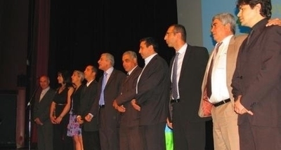 Les membres du premier Gouvernement provisoire kabyle. Idir Djouder 6e de gauche à côté de Ferhat Mehenni (PH : SIWEL)